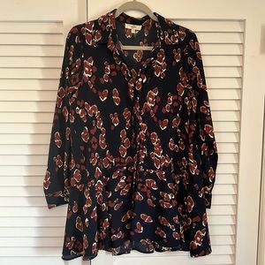 Boutique Flowy Long Sleeve Navy and Brown Animal Print Blouse, Size Small